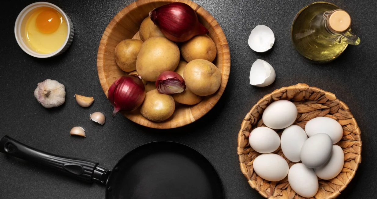 Krompir, jaja, luk//