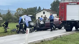 Teška saobraćajna nesreća u mjestu Čurčića Lug, Bugojno; u sudaru dva automobila poginule tri osobe/Info Bugojno