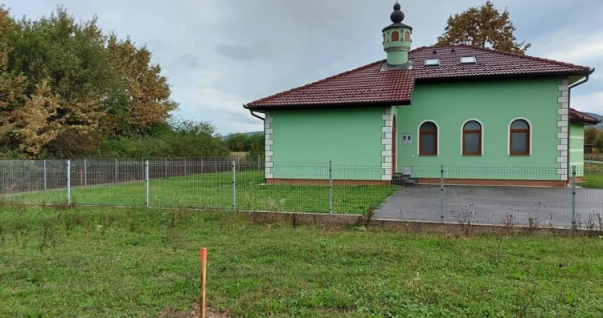 Sporno zemljište u Kozarcu/MINA/