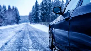 Pripremite automobil za zimu//