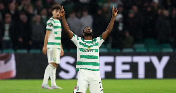 Soccer Football - UEFA Europa League - Celtic v S.C. Braga - Celtic Park, Glasgow, Scotland, Britain - October 2, 2025 Celtic's Kelechi Iheanacho celebrates scoring their first goal REUTERS/Scott Heppell/Foto: Scott Heppell