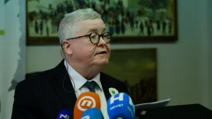 David Pettigrew, Asocijacija nezavisnih intelektualaca Krug 99/Anadolija