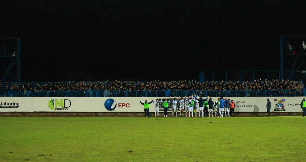 Manijaci bodrili igrače Željezničara u Bijeljini/Foto: Adem Catic/fkz.ba