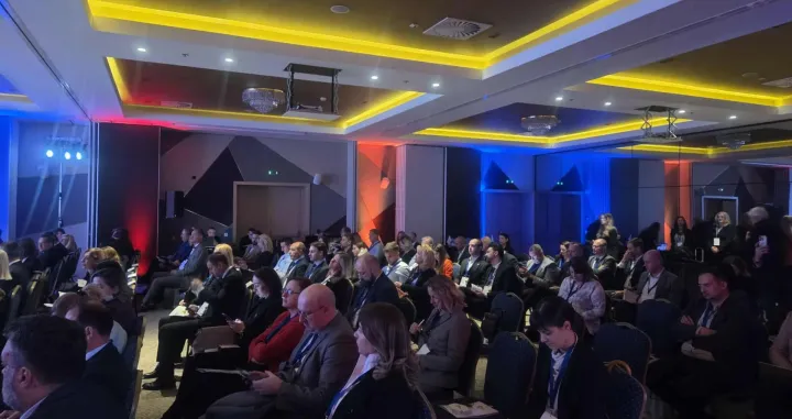 Antikorupcija i dobro upravljanje na zapadnom Balkanu: Unaprijeđenje puta ka EU integracijama/Nedim Fetahović