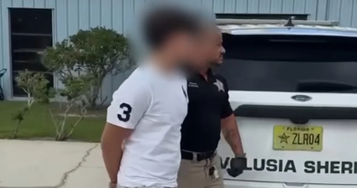 Učenik uhapšen/Printscreen/Facebook//