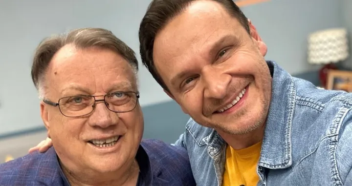 Halid Bešlić i Enis bešlagić su godinama bili dobri prijatelji/