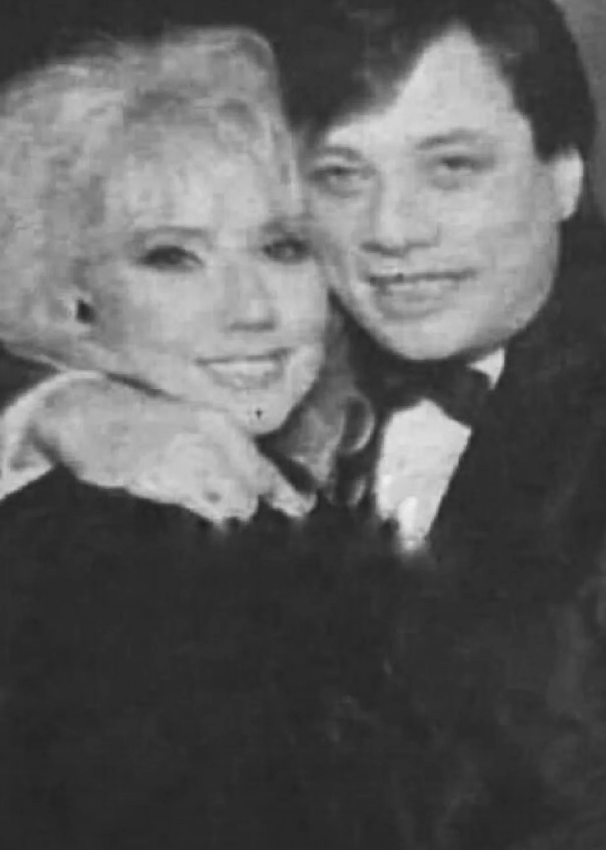 Fotografije u znak sjećanja na Halida Bešlića/Instagram/