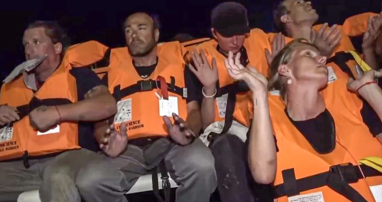 SREDOZEMNO MORE - 8. OKTOBAR 2025 вЂ" Izraelska mornarica napala je u srijedu rano ujutro brodove koalicije Freedom Flotilla (FFC) pod nazivom вЂњHiljadu Madlina za GazuвЂќ u meД'unarodnim vodama, otprilike 120 nautiДЌkih milja (222 kilometra) od Pojasa Gaze (Freedom Flotilla Coalition - Anadolu Agency)/