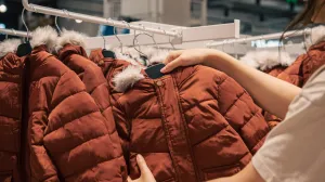 Perite je dva puta godišnje/Free Pik