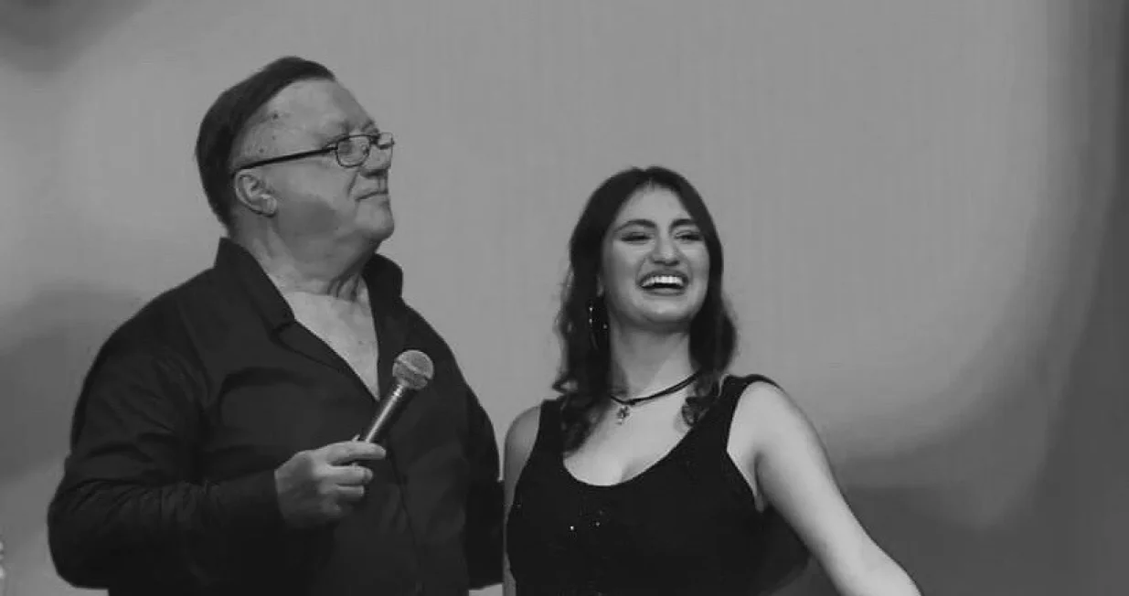 Halid Bešlić i Laura Marin na Halidovom zadnjem koncertu u Zetri 2023. godine//