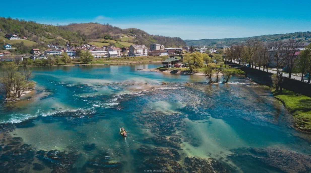 Rijeka Una u Novom Gradu//