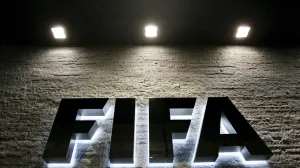 epa09792078 (FILE) - View of the FIFA logo at the FIFA headquarters in Zurich, Switzerland, 29 October 2007 (re-issued on 28 February 2022). The world's football governing body FIFA is set to suspend Russia as the International Olympic Committee (IOC) on 28 February 2022 recommended that athletes and officials from Russia and Belarus are banned from all international sports competitions. EPA/STEFFEN SCHMIDT *** Local Caption *** 55995313/Foto: Steffen Schmidt