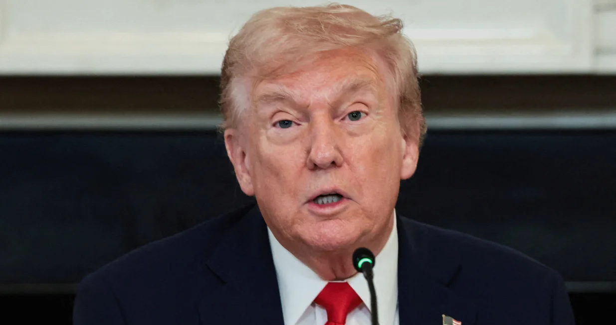 U.S. President Donald Trump participates in a roundtable on antifa, an anti-fascist movement he designated a domestic "terrorist organization" via executive order on September 22, at the White House in Washington, D.C., U.S., October 8, 2025. REUTERS/Evelyn Hockstein/Evelyn Hockstein