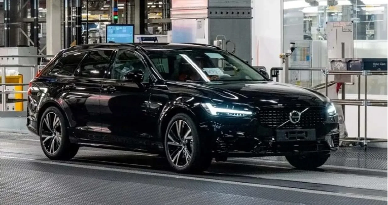Volvo V90/