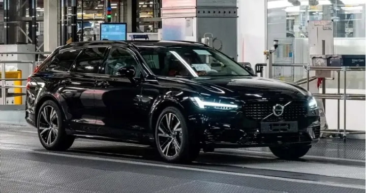Volvo V90/