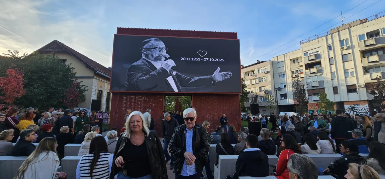 Banjalučani se skupili u čast Halida Bešlića/Goran Dakić