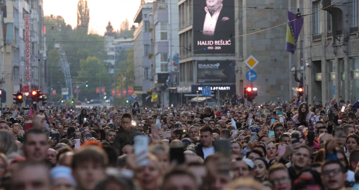 Halid Bešlić, Sarajevo/Senad GubeliĆ