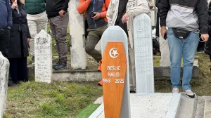 Halid Bešlić, mezar, bare/Amir Papić