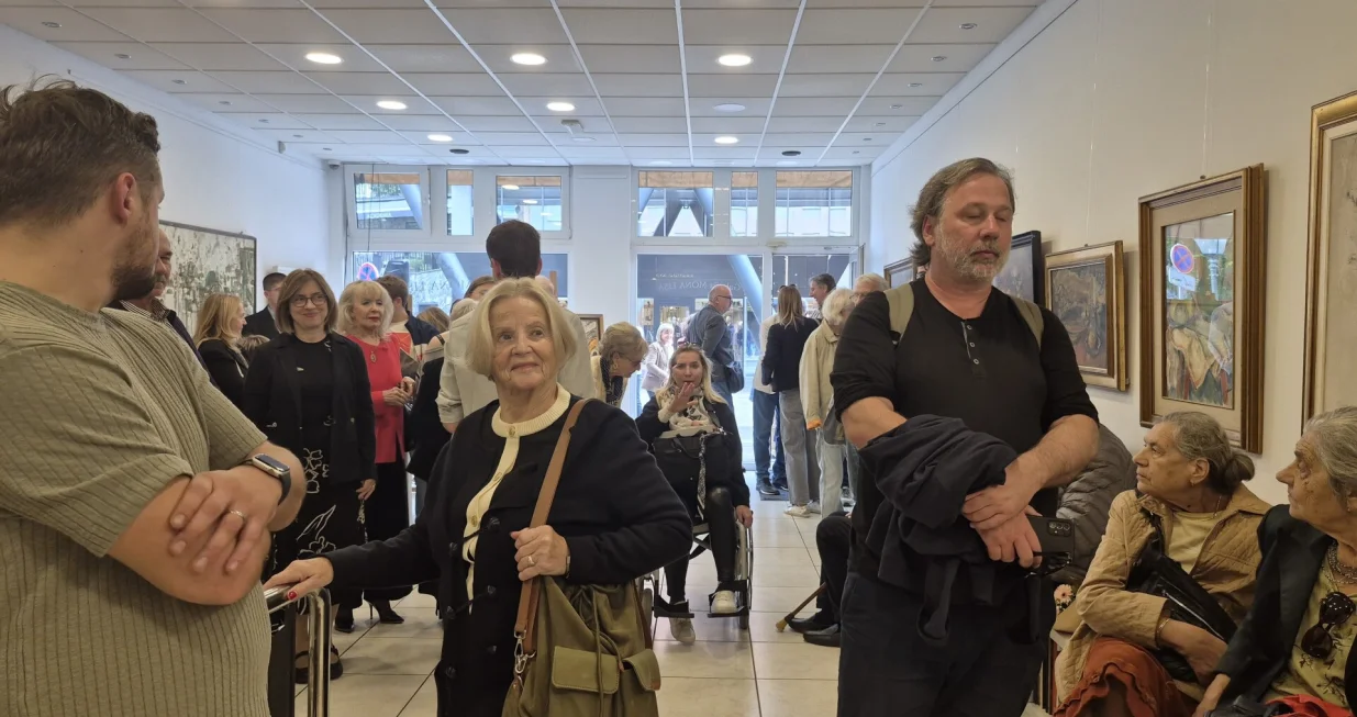 Pred početak izložbe u Galeriji Mona Lisa, Zagreb/