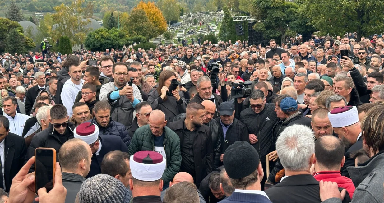 Ukop Halida Bešlića na groblju Bare/Amir Papić