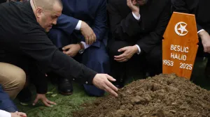 Dženaza Halidu Bešliću/Damir Deljo/