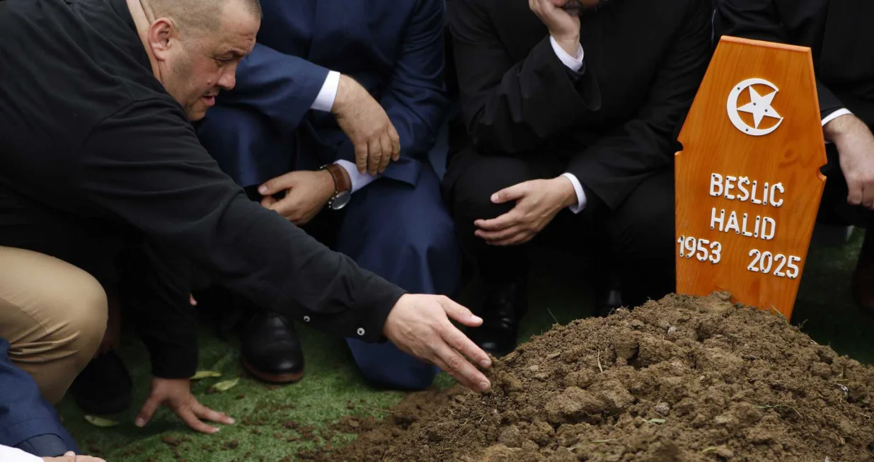 Dženaza Halidu Bešliću/Damir Deljo/