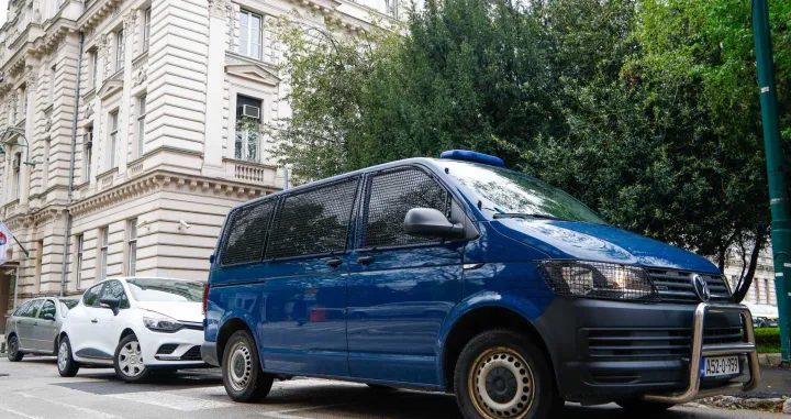 Akcija Koverta, policija, pretres, Vlada KS, Enda Pavić Pečenković, MUP KS, marica, kombi/Damir Deljo