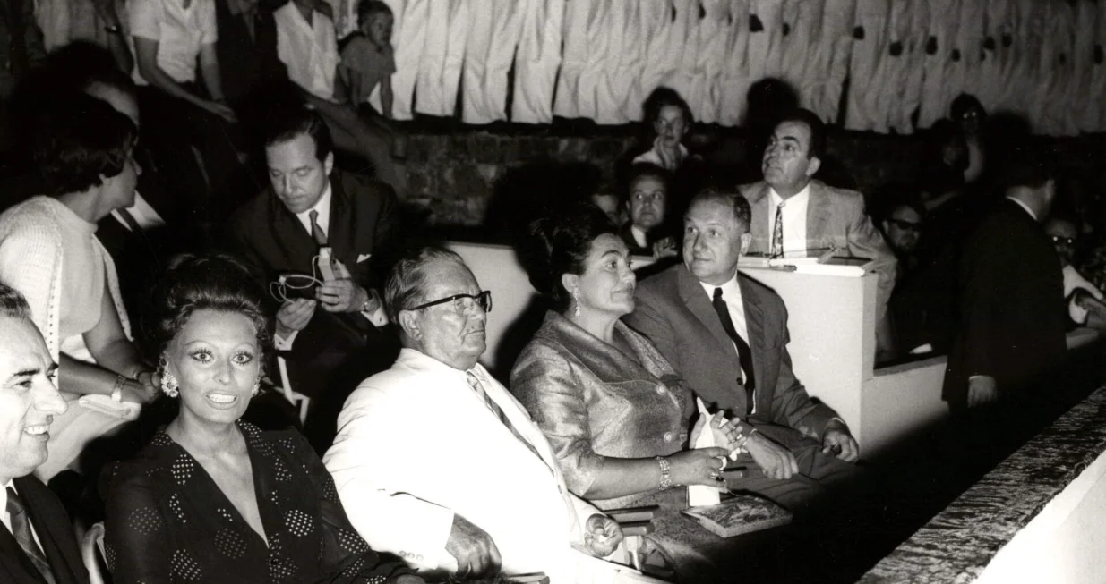 Sophia Loren, Josip Broz Tito i Jovanka Broz u svečanoj loži, 1970./