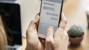 chat, google chat/Ilustracija/Freepik 