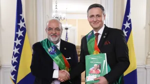 Bećiroviću uručena Memorijalna mediteranska nagrada Ujedinjenih država svijeta/Predsjedništvo Bih