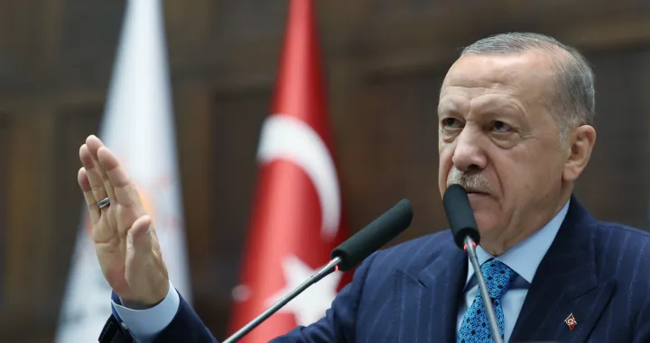 Turski predsjednik Recep Tayyip Erdogan u srijedu obratio se prisutnima na sastanku parlamentarne grupe Stranke pravde i razvoja (AK) u glavnom gradu Ankari. (TUR Presidency/Murat Kula - Anadolu Agency)/