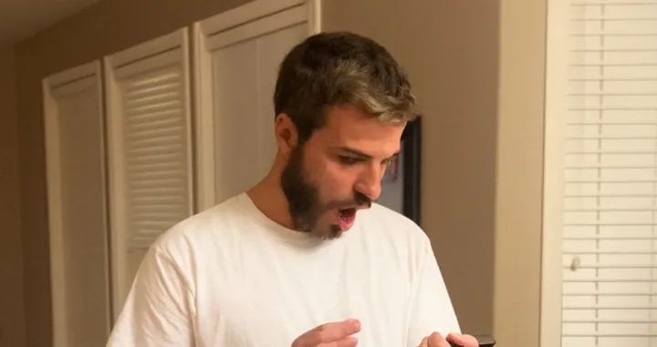 Mladoženja, poklon od mame, slika mladenke/Tiktok