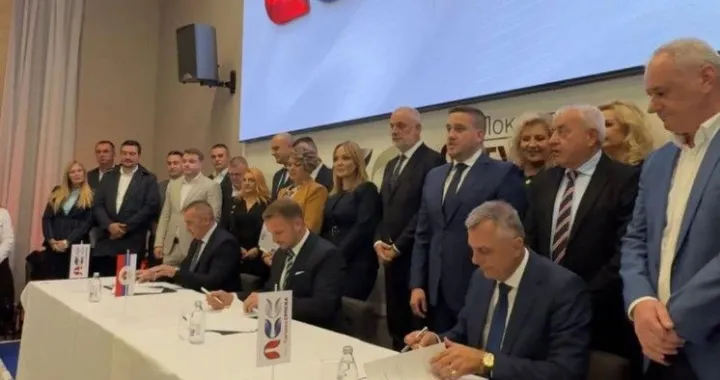 Pokret Sigurna Srpska, potpisivanje sporazuma, Pale, Jahorina, Draško Stanivuković, Igor Radojičić, Dejan Kojić/Facebook