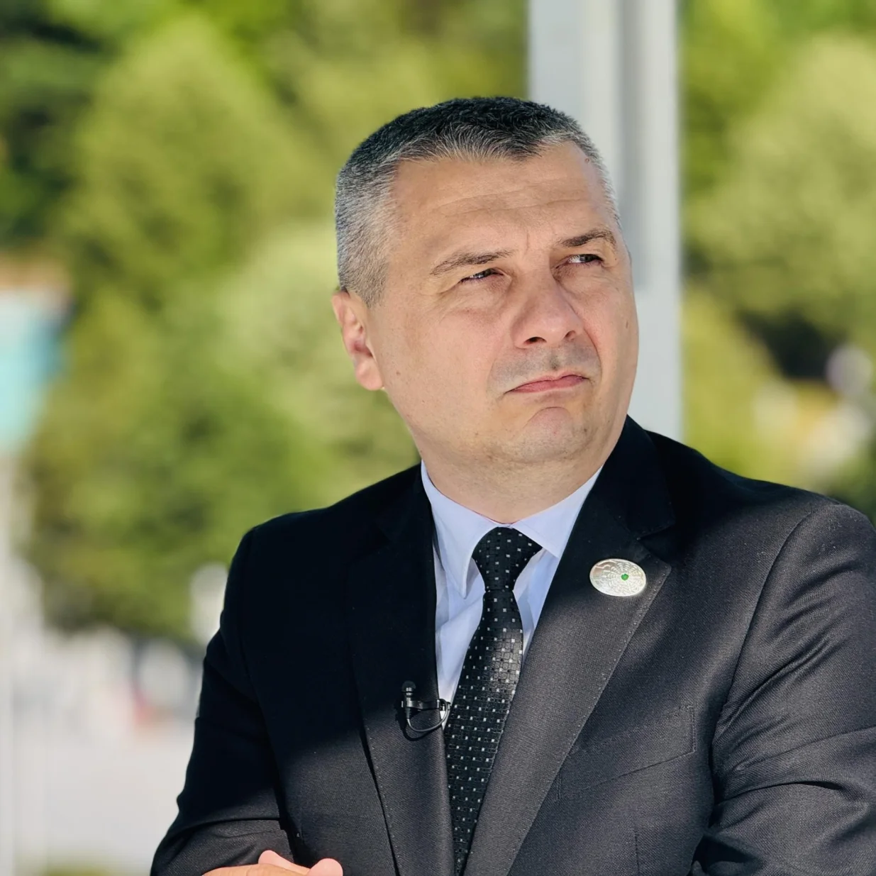 Nerin Dizdar u Potočarima 11. jula 2025.//