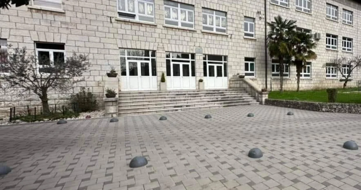 Prva osnovna škola Stolac/