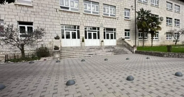 Prva osnovna škola Stolac/