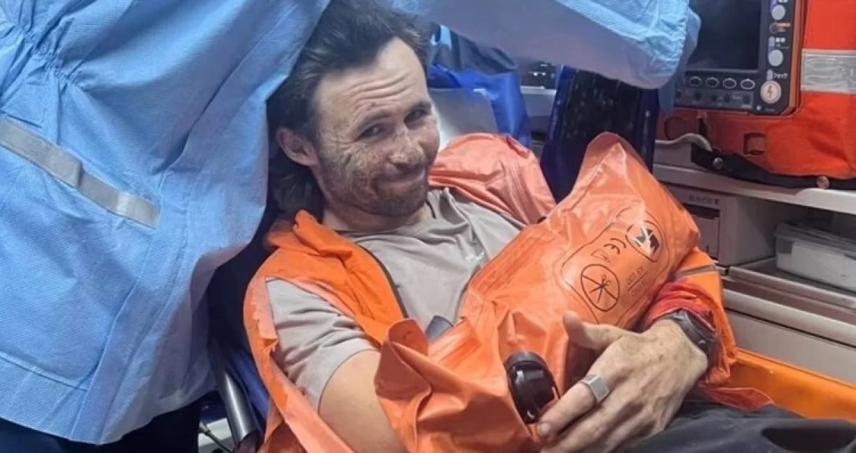 Billy Halloran oporavlja se u bolnici/Društvene mreže//