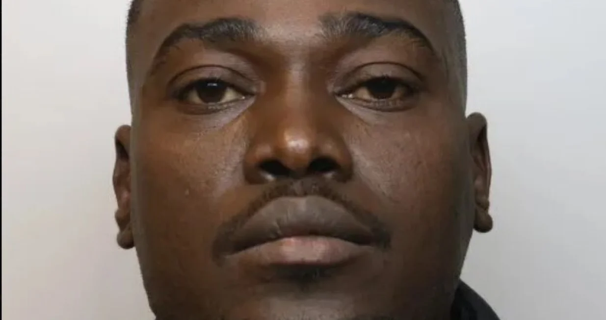 Abdulmawal Ibrahim Adam/Britanska policija//