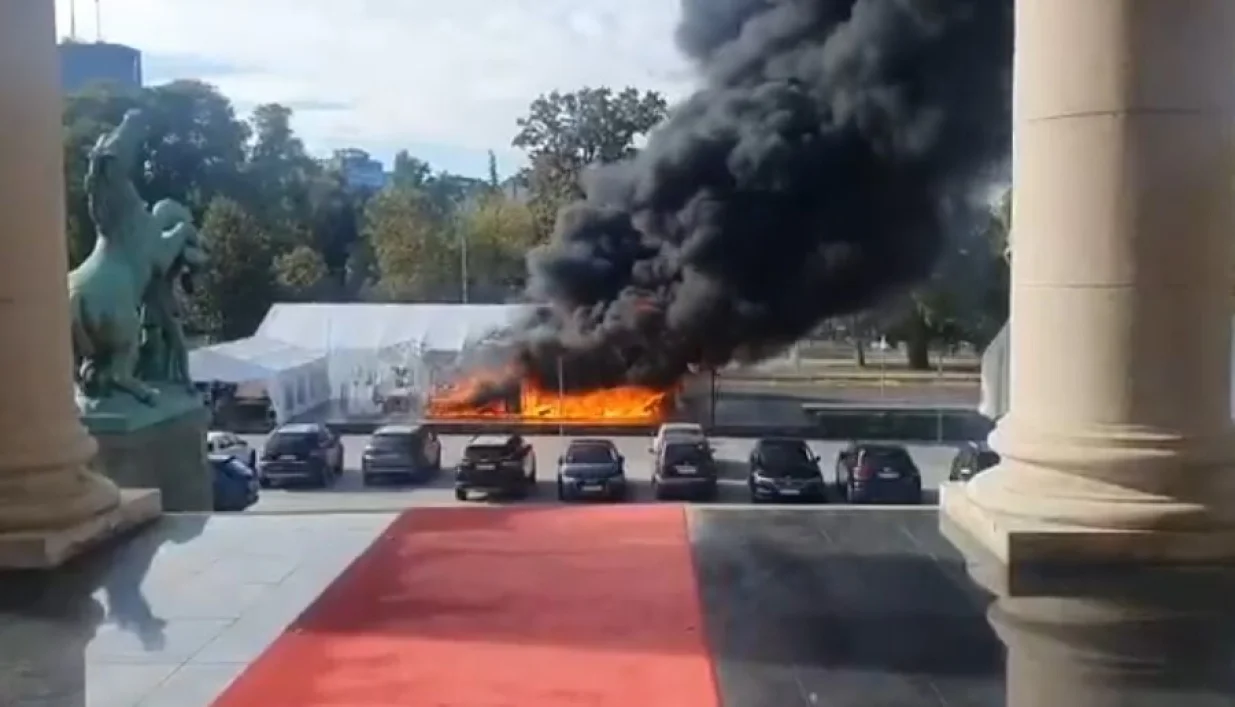 požar u ćacilendu/X