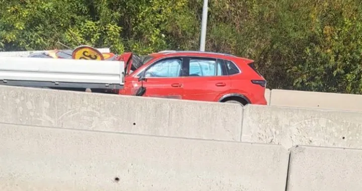 Jezivi prizori sa mjesta nesreće/Društvene mreže/