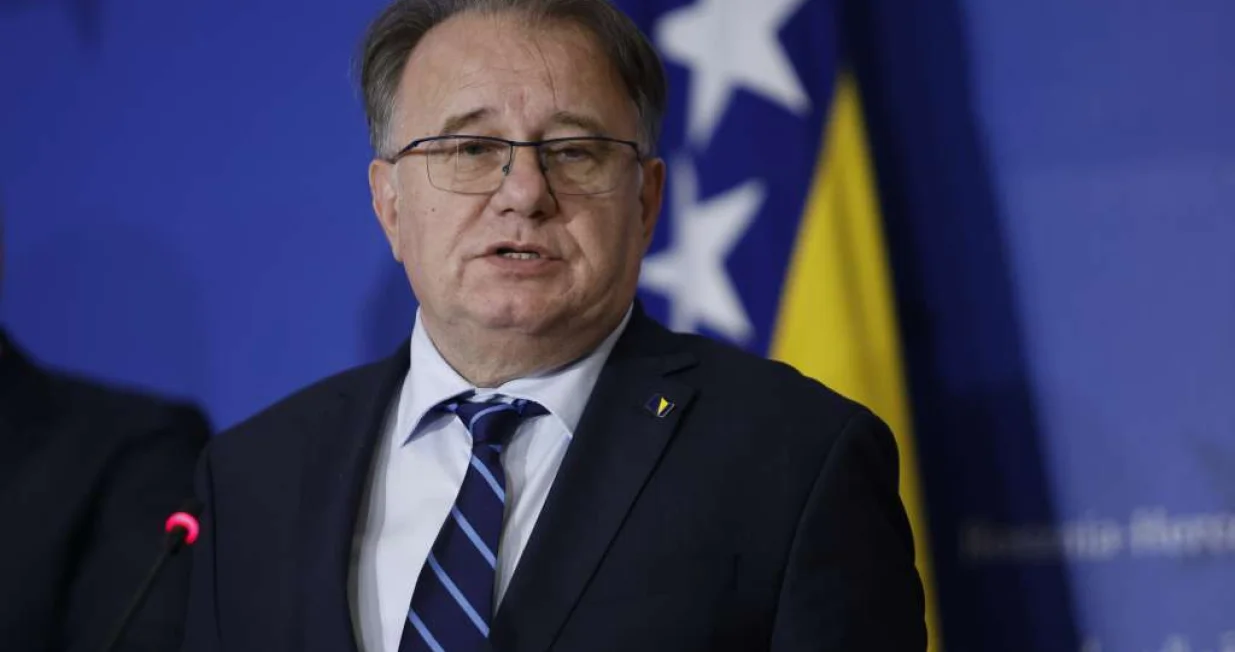 Nermin Nik&scaron;ić/