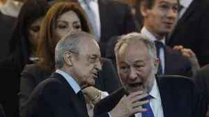 Soccer Football - UEFA Champions League - Real Madrid v Juventus - Santiago Bernabeu, Madrid, Spain - October 22, 2025 Real Madrid president Florentino Perez and Juventus president Gianluca Ferrero are pictured in the stands REUTERS/Susana Vera/Foto: Susana Vera