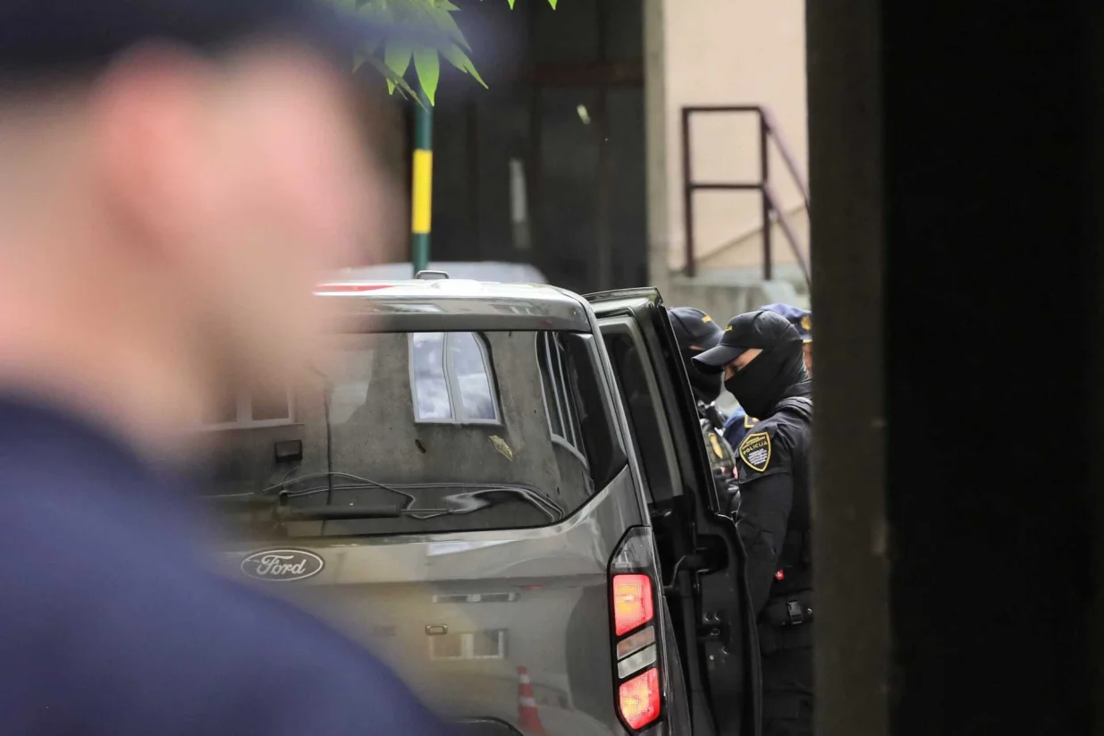 FUP, POSKOK, Vitez, predaja osumnjičenih/Senad Gubelić