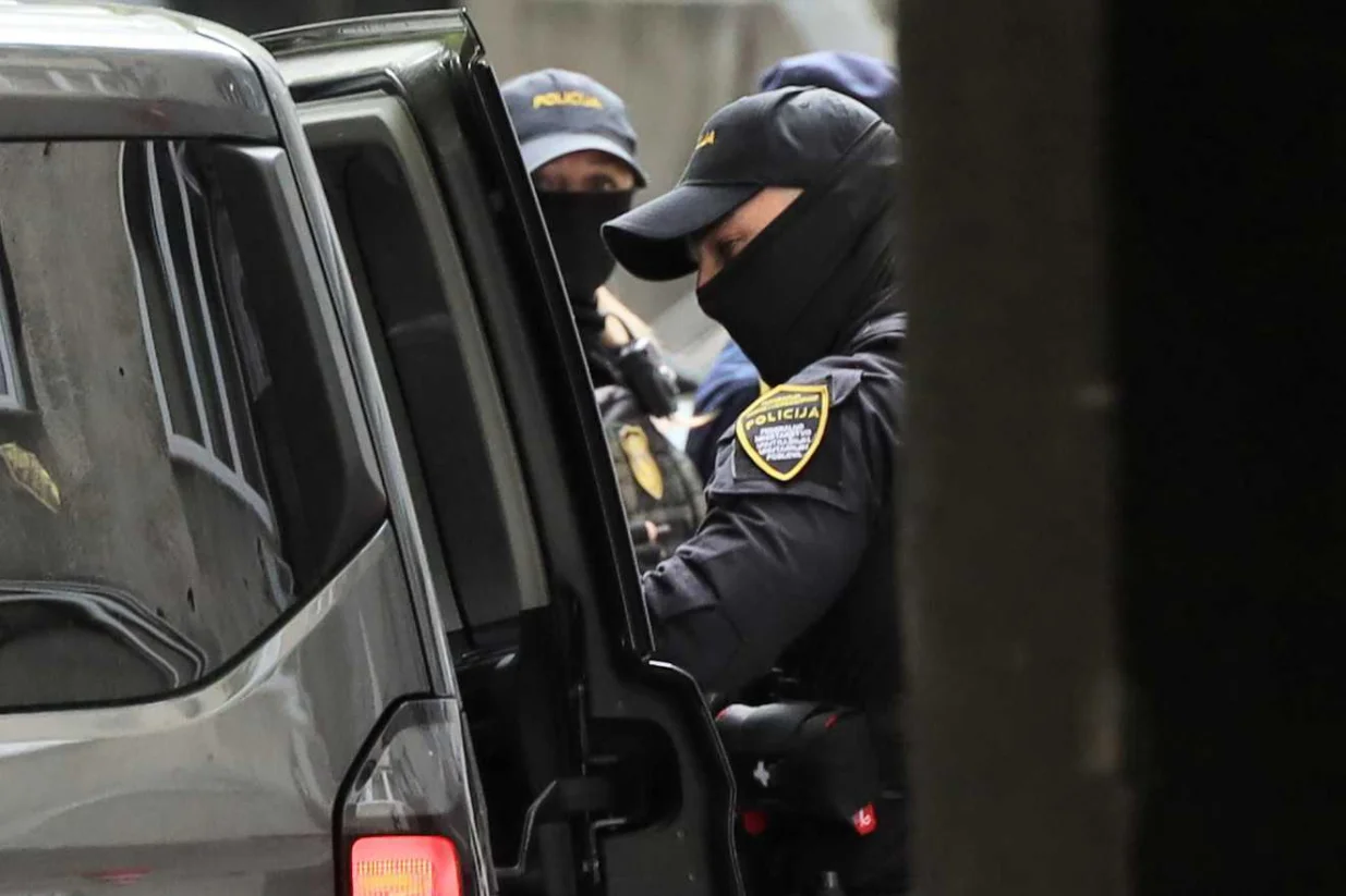 FUP, POSKOK, Vitez, predaja osumnjičenih/Senad Gubelić