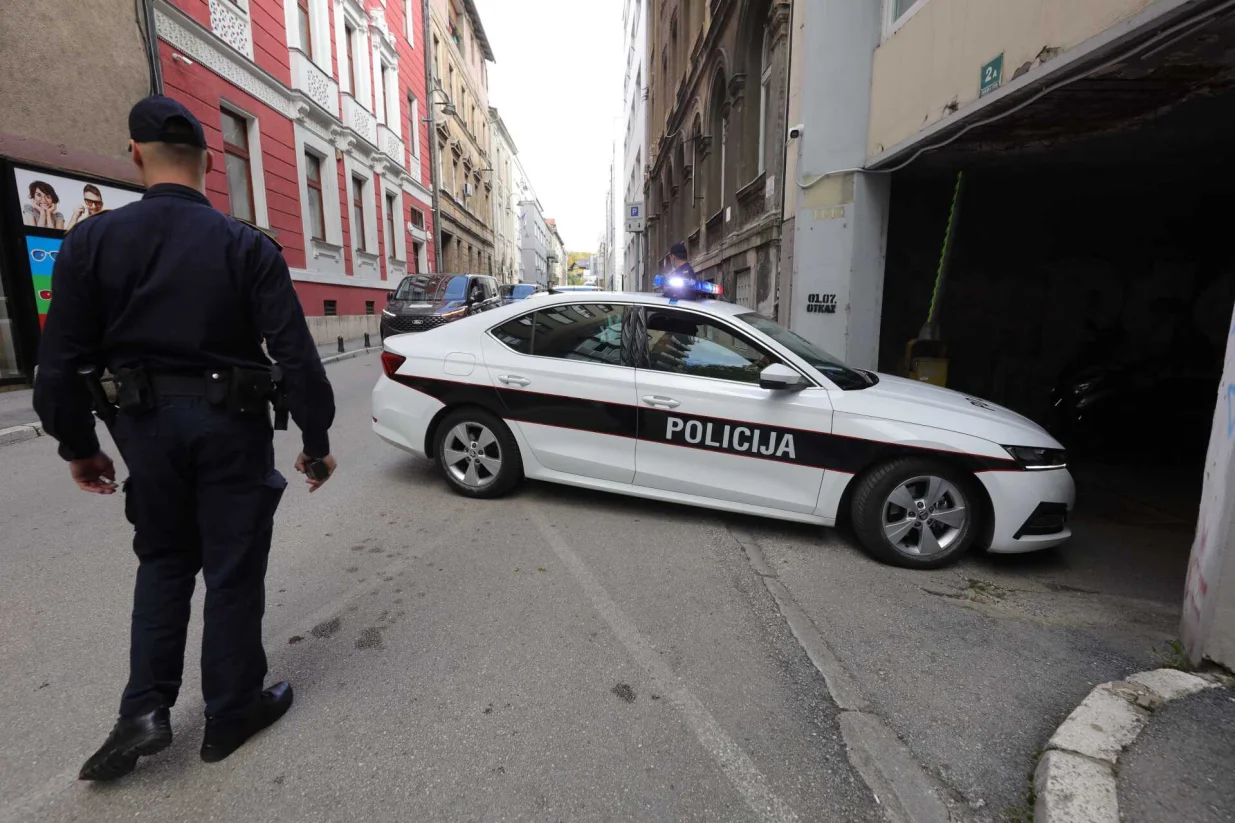 FUP, POSKOK, Vitez, predaja osumnjičenih/Senad Gubelić