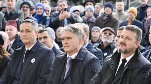 Komšić se obratio na otkrivanju spomenika "Cvijet Srebrenice" u Beču/Kabinet Predsjedavajućeg Predsjedništva Bih