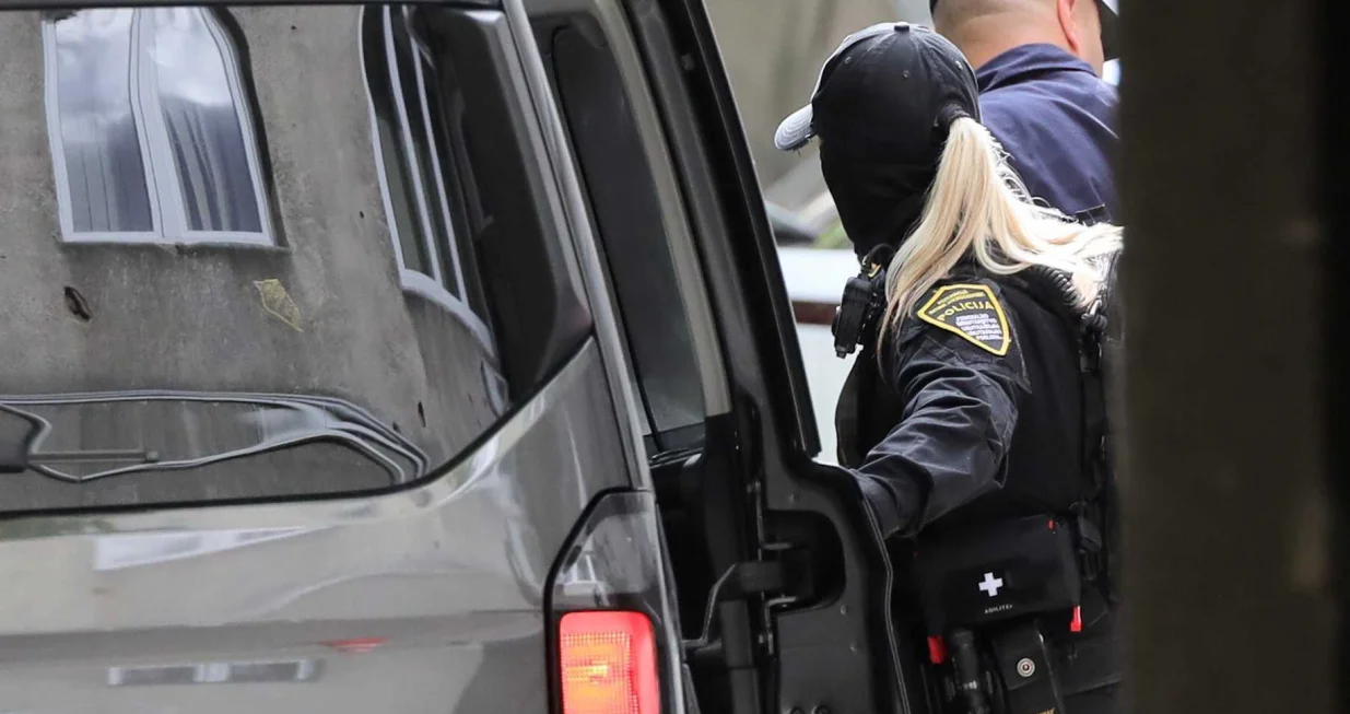 FUP, POSKOK, Vitez, predaja osumnjičenih/Senad Gubelić