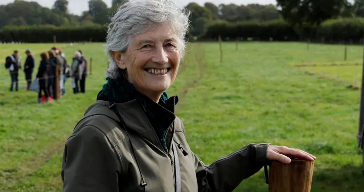 FILE PHOTO: FILE PHOTO: Irish presidential candidate Catherine Connolly, who is running as an independent in the October 24 election, attends the Irish National Ploughing Championships in Screggan, Ireland, September 16, 2025. REUTERS/Clodagh Kilcoyne/File Photo/Clodagh Kilcoyne