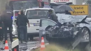 Jezivi prizori sa mjesta nesreće/Cazin.net/