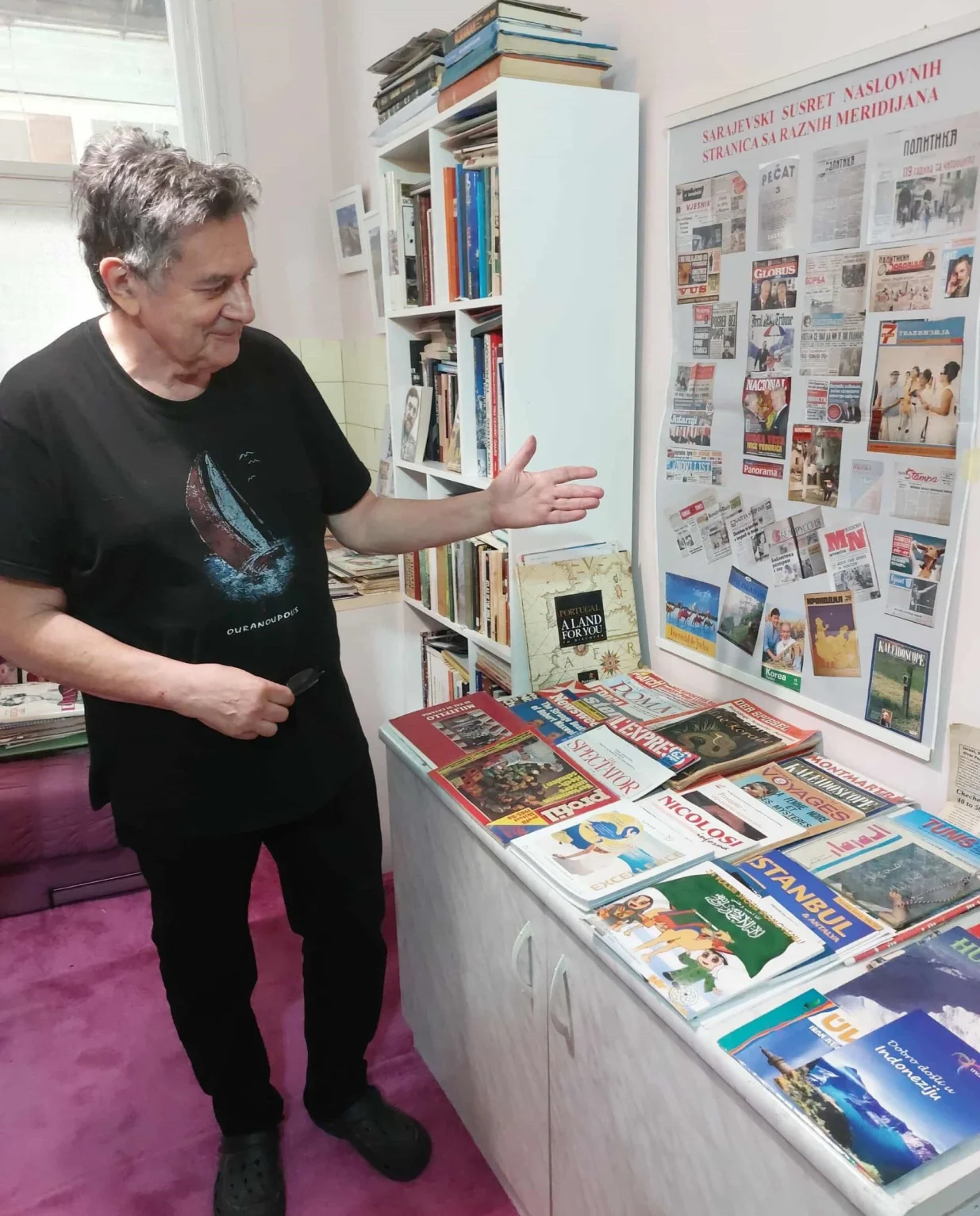 DOKUMENTACIJA VRIJEDNA NOVINARSKE KARIJERE: Slobodan Stajić svaki dan obogaćuje svoju vrijednu zbirku/